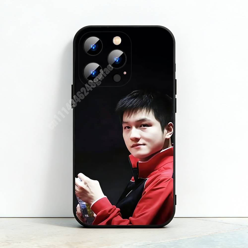 F-Fan Z-Zhendong 卓球柄iPhoneケース  - Table Tennis Logo のレビューと価格